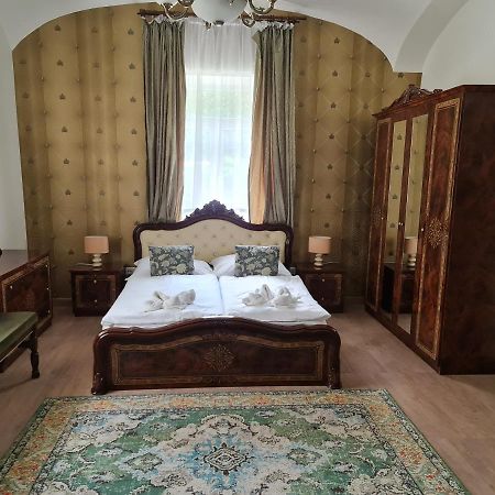 My-Lord Luxapartman Erlau Exterior foto